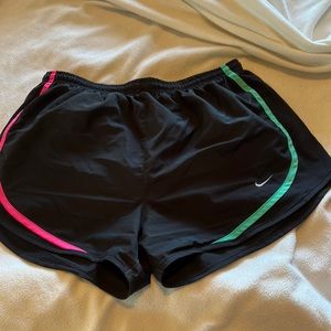 Nike running shorts size M